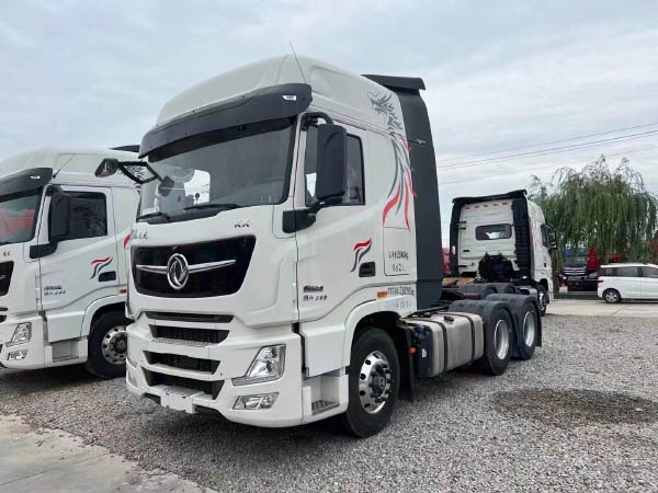 二手东风天龙牵引车