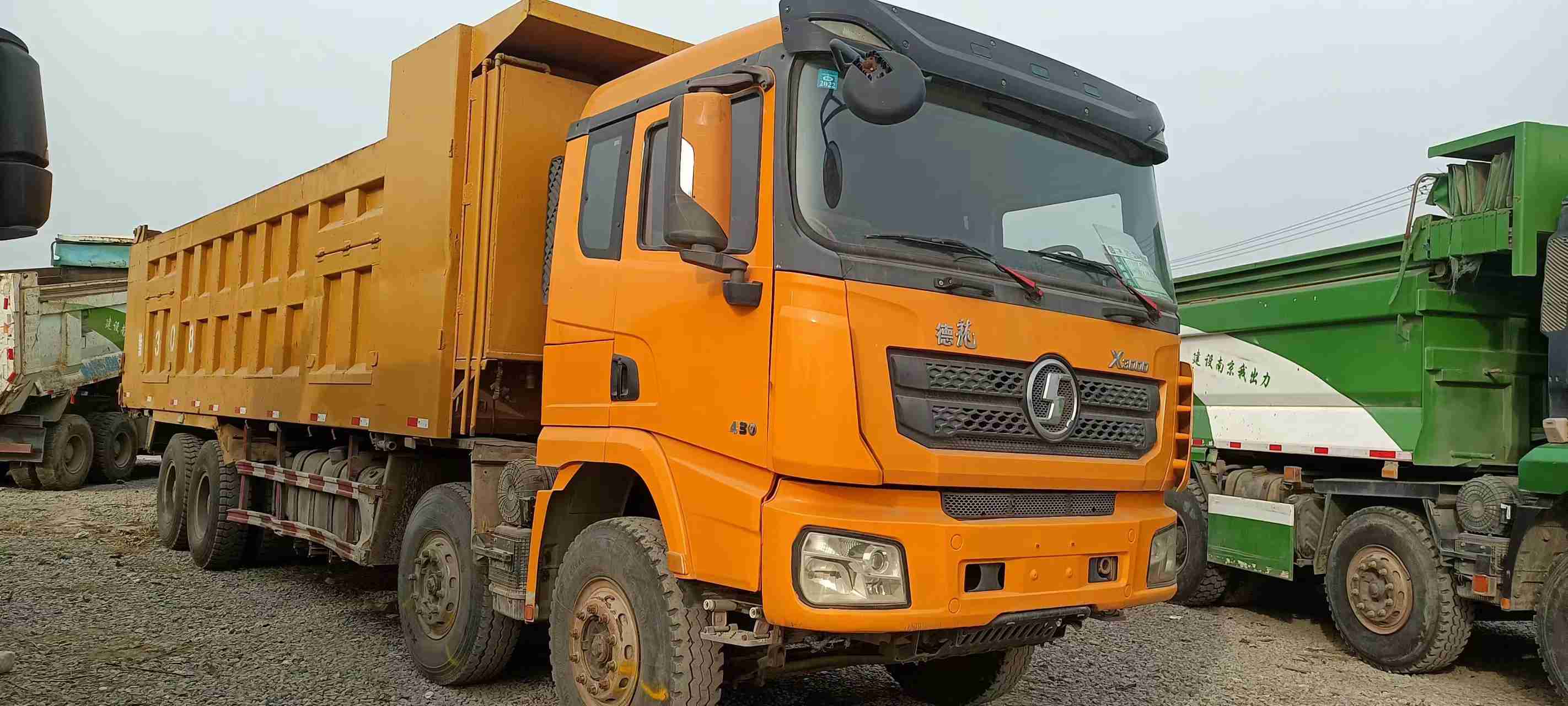 二手陕汽德龙x3000自卸车