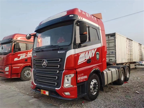 二手双驱轻体牵引车