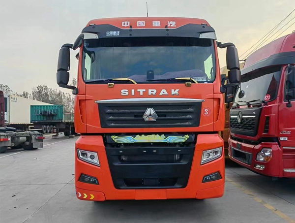 二手汕德卡G7牵引车