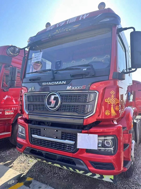 二手牵引车 德龙新M3000S460马力