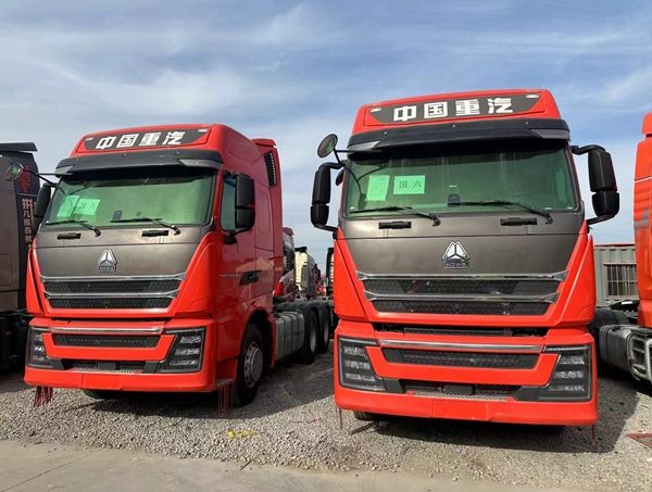 二手重汽豪沃TH7牵引车价格