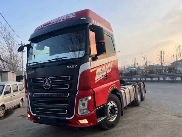 二手牵引车转让