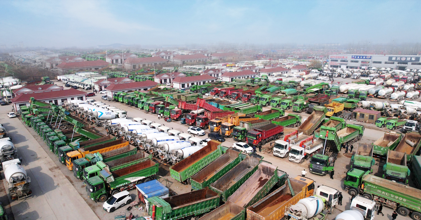 二手车市场实景