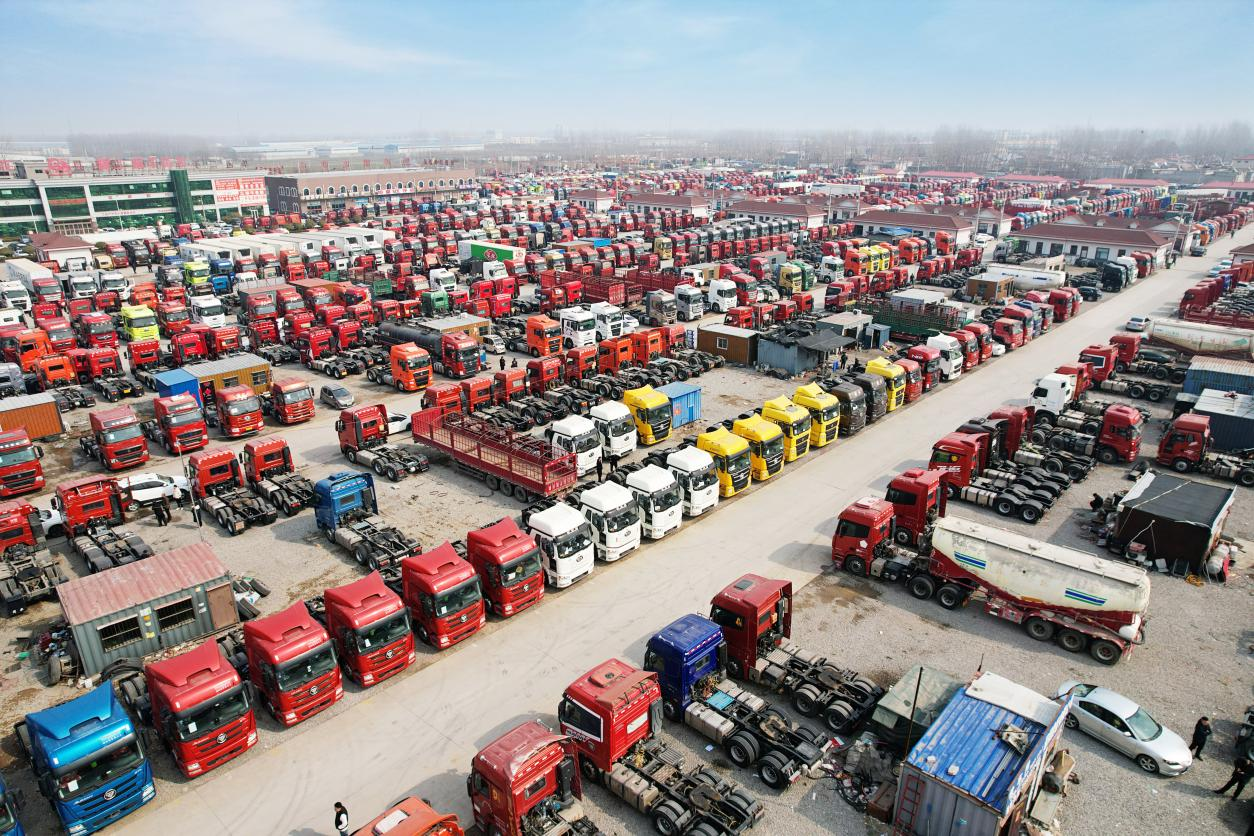 非凡娱乐二手车：引领行业，驶向未来