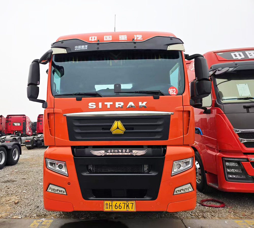 汕德卡G7二手牵引车