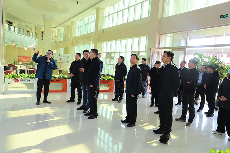 热烈欢迎市人大领导莅临非凡娱乐二手车交易市场调研指导