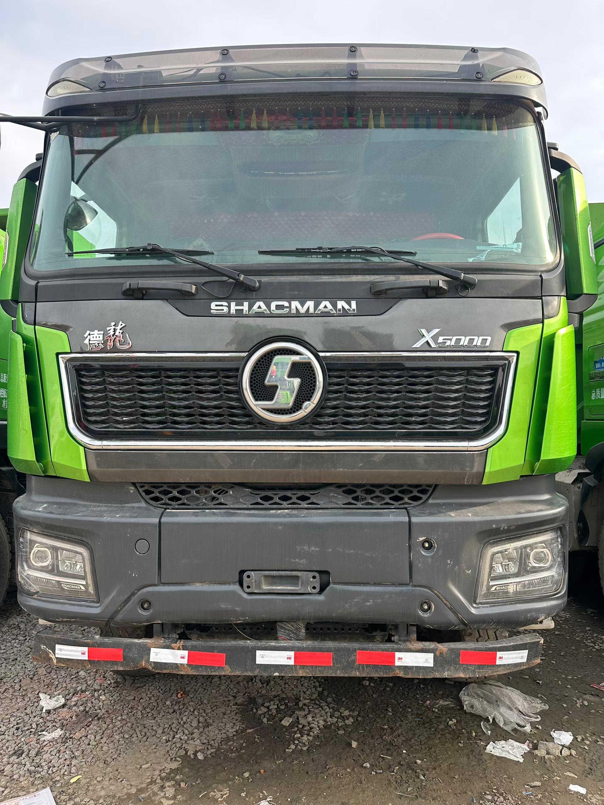 精品二手德龙X5000自卸车出售 23年上户 潍柴460马力，支持分期